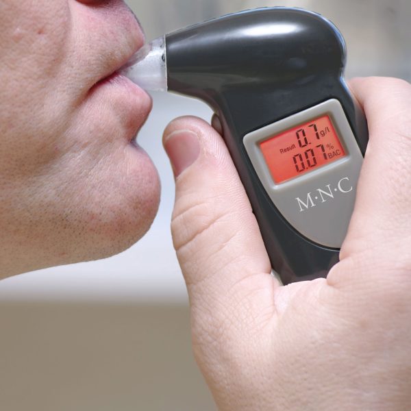 Digitális alkoholszonda kijelzővel - kulcskarikával és 5 fúvókával    MNC 55791B