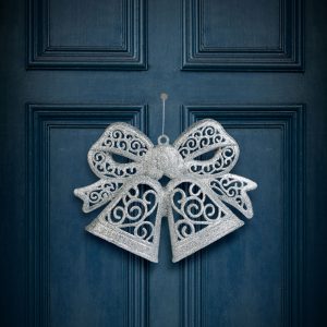 Karácsonyi dekoráció - masni - akasztható - ezüst - 35 cm 59705B