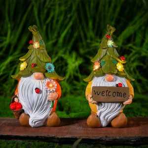 LED-es szolár manó - 2 féle - melegfehér LED - műgyanta - 10 x 8,5 x 18,5 cm    Garden of Eden 11422