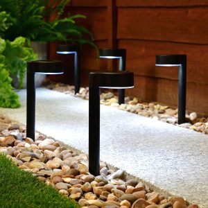 Leszúrható szolár lámpa - 1 LED - fekete - 31,5 x 7 x 9,5 cm    Garden of Eden 11705