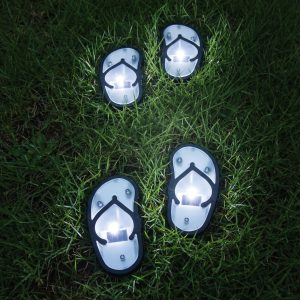 Leszúrható szolár lámpa - strandpapucs - hidegfehér - 12,7 x 8,5 cm    Garden of Eden 13000