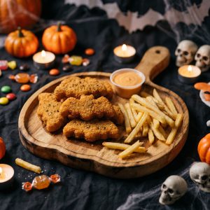 Halloween-i tálaló/kínáló tál fogantyúval – fából - tök mintás - 26,5 x 20 x 1,5 cm    Bewello 56642